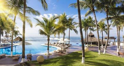 Beachfront, groundfloor Studio at Krystal Grand in Flamingos Nuevo Vallarta