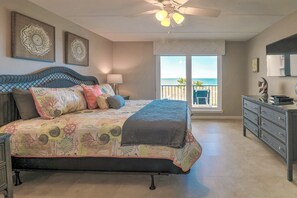 3 makuuhuonetta, silitysrauta/-lauta, vauvan matkasänky, Wi-Fi