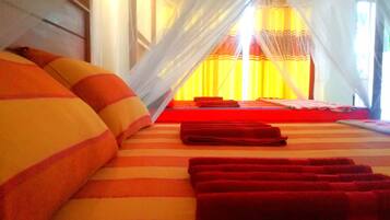 Kamar Keluarga, 3 kamar tidur, pemandangan gunung | 3 kamar tidur dan didekorasi berbeda-beda