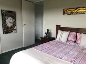 Chambre Familiale | 4 chambres, fer et planche à repasser, Wi-Fi gratuit, draps fournis