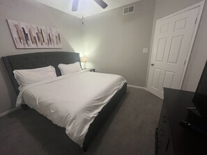 3 Schlafzimmer, Bügeleisen/Bügelbrett, WLAN, Bettwäsche