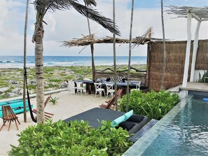 Outdoor pool, an infinity pool