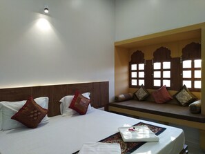 Deluxe Double Room | Living area | 32-inch Smart TV with cable channels, TV - Aapni Haveli (Jaisalmer)