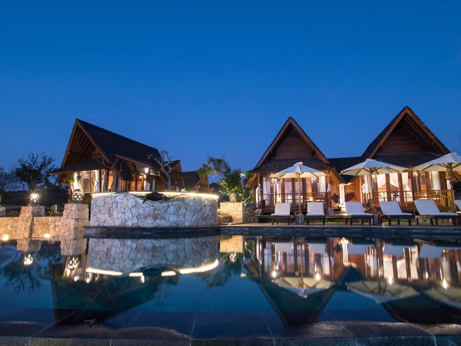 Front of property - evening/night