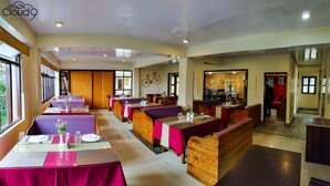 Unclassified image, 2 of 16, button - Hotel Snow View On Cloud Nine (Gyalshing)