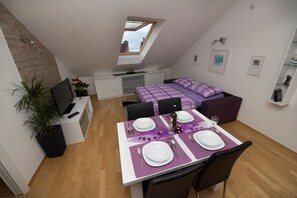 Dining - Luxury apartment in the center of the town. (Split)
