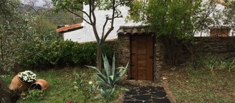 Rural house El Lucero, in the heart of the mountains (full rental)