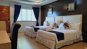 Blackout drapes, soundproofing, iron/ironing board, free WiFi