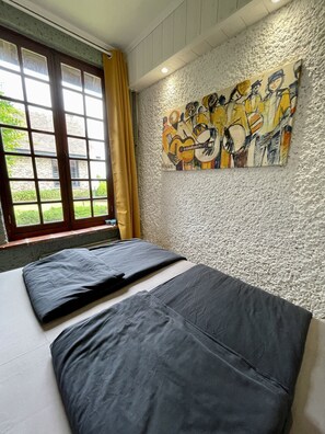 2 chambres, Wi-Fi gratuit, draps fournis