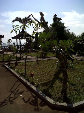Property grounds - Dodol Lembongan Cliff Sunset (Lembongan Island)