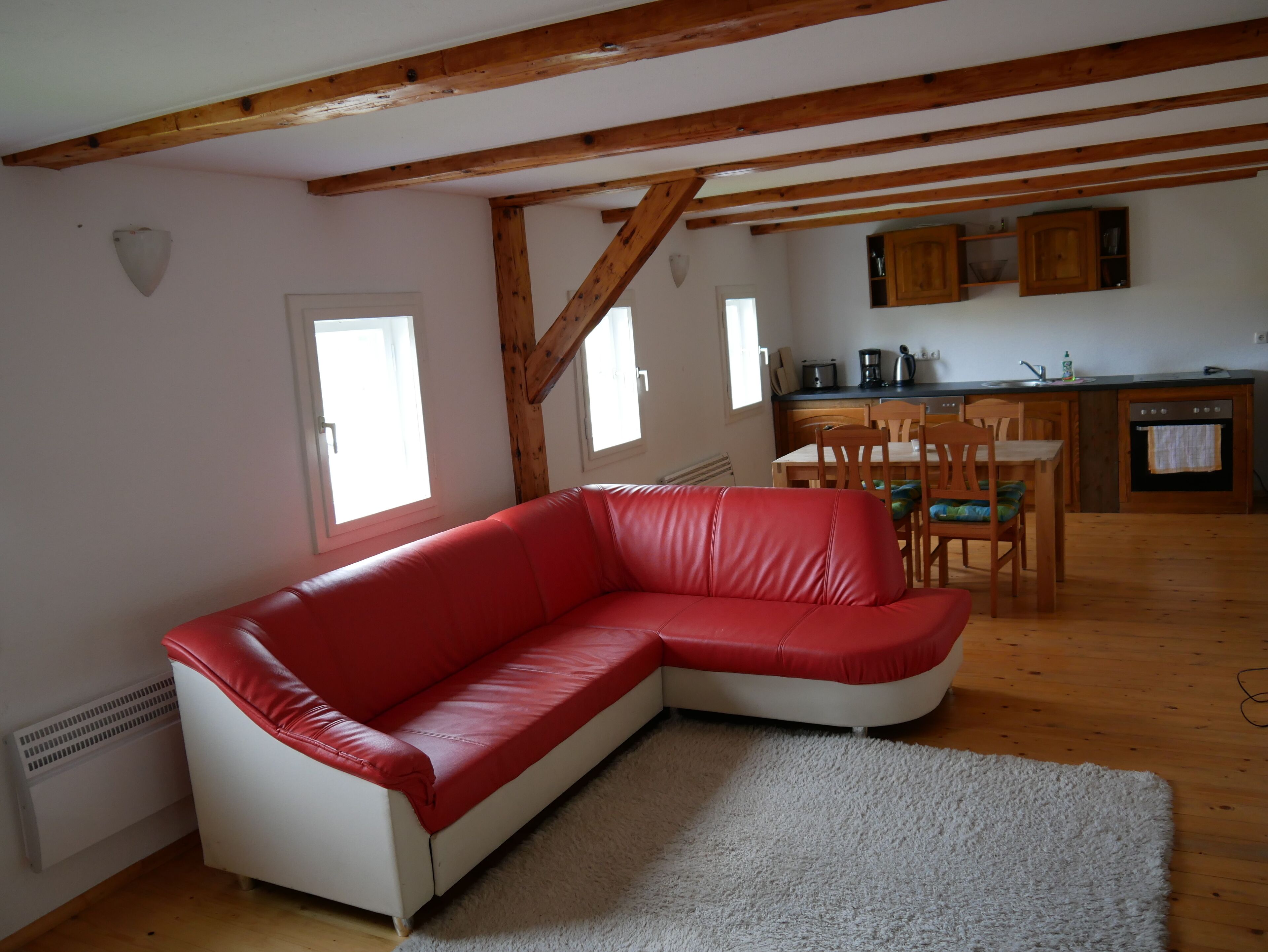 TV màn hình phẳng 40-inch có truyền hình vệ tinh, TV 