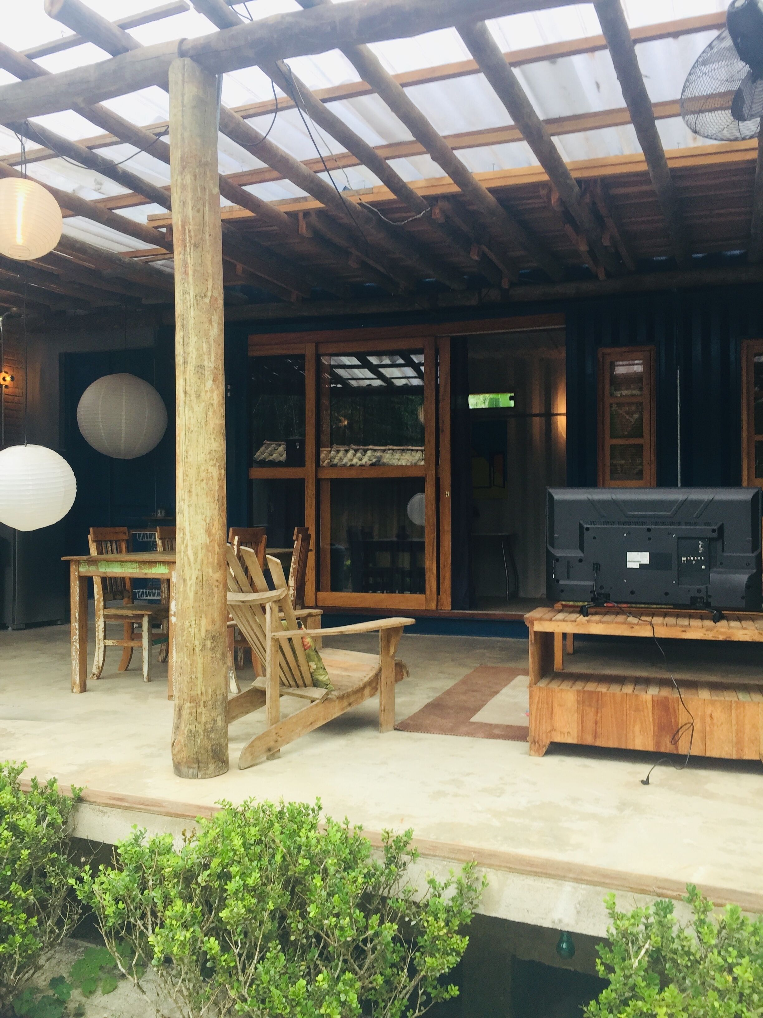 Container house 6 people Cocoa / Camburi hinterland.