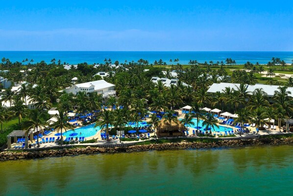 Ulkouima-allas, lämmitetty uima-allas