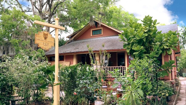 Exterior - Lions and Lanterns (St. Augustine)