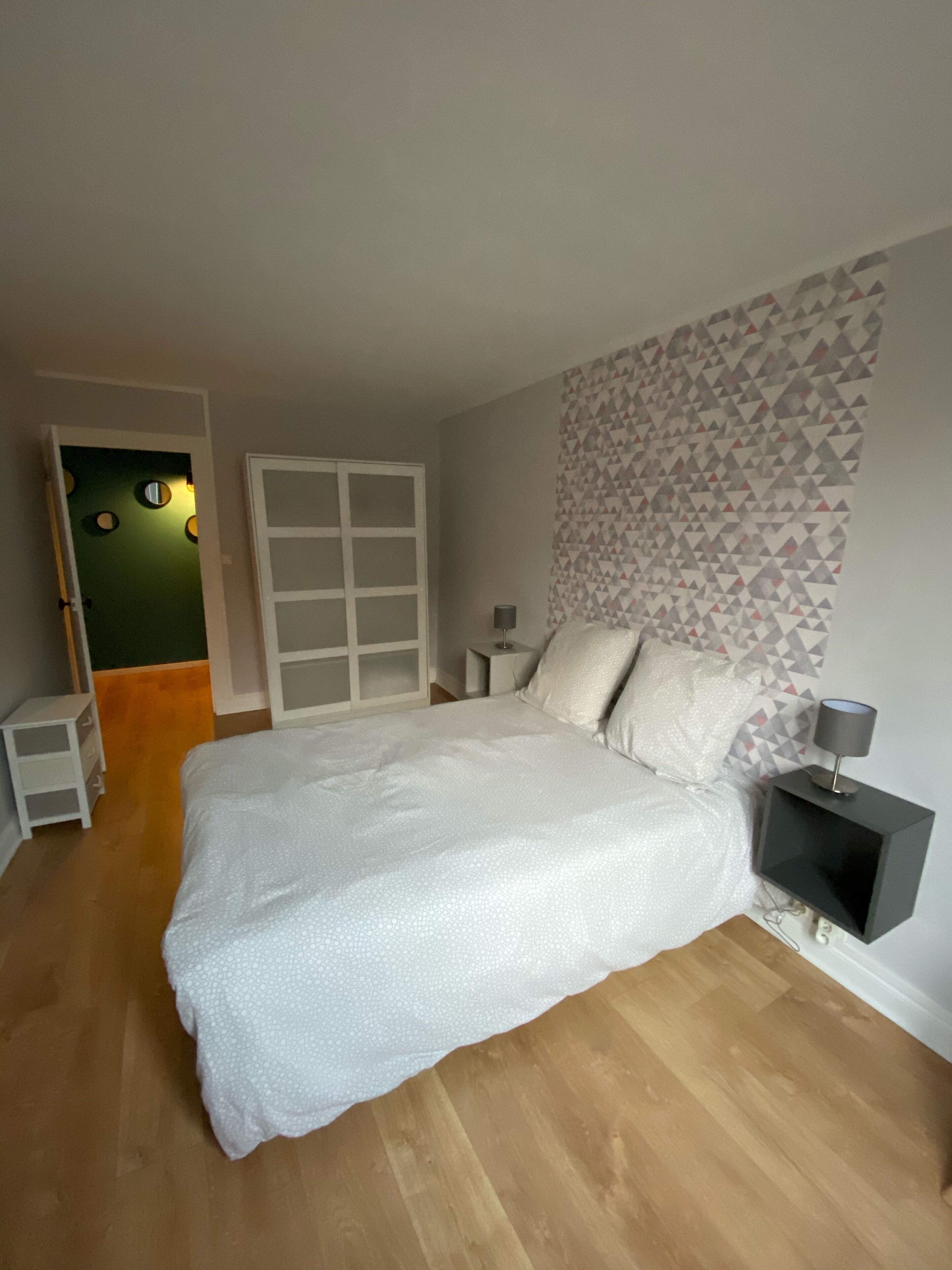 "Le Bidule" apartment in Chouilly in the heart of the white coast