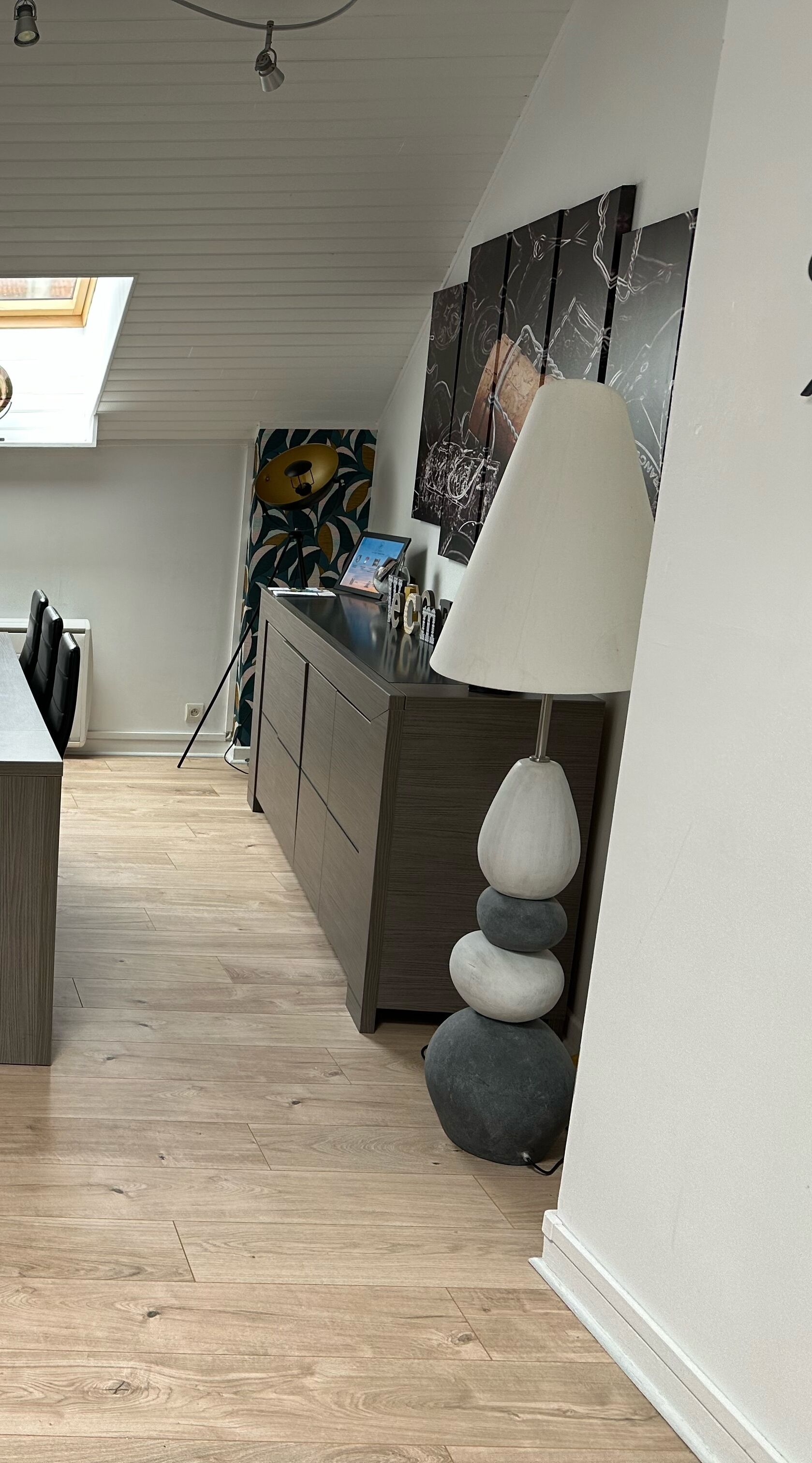 "Le Bidule" apartment in Chouilly in the heart of the white coast