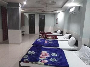 Firemannsrom – premier | Lydisolert, wi-fi (inkludert) og sengetøy