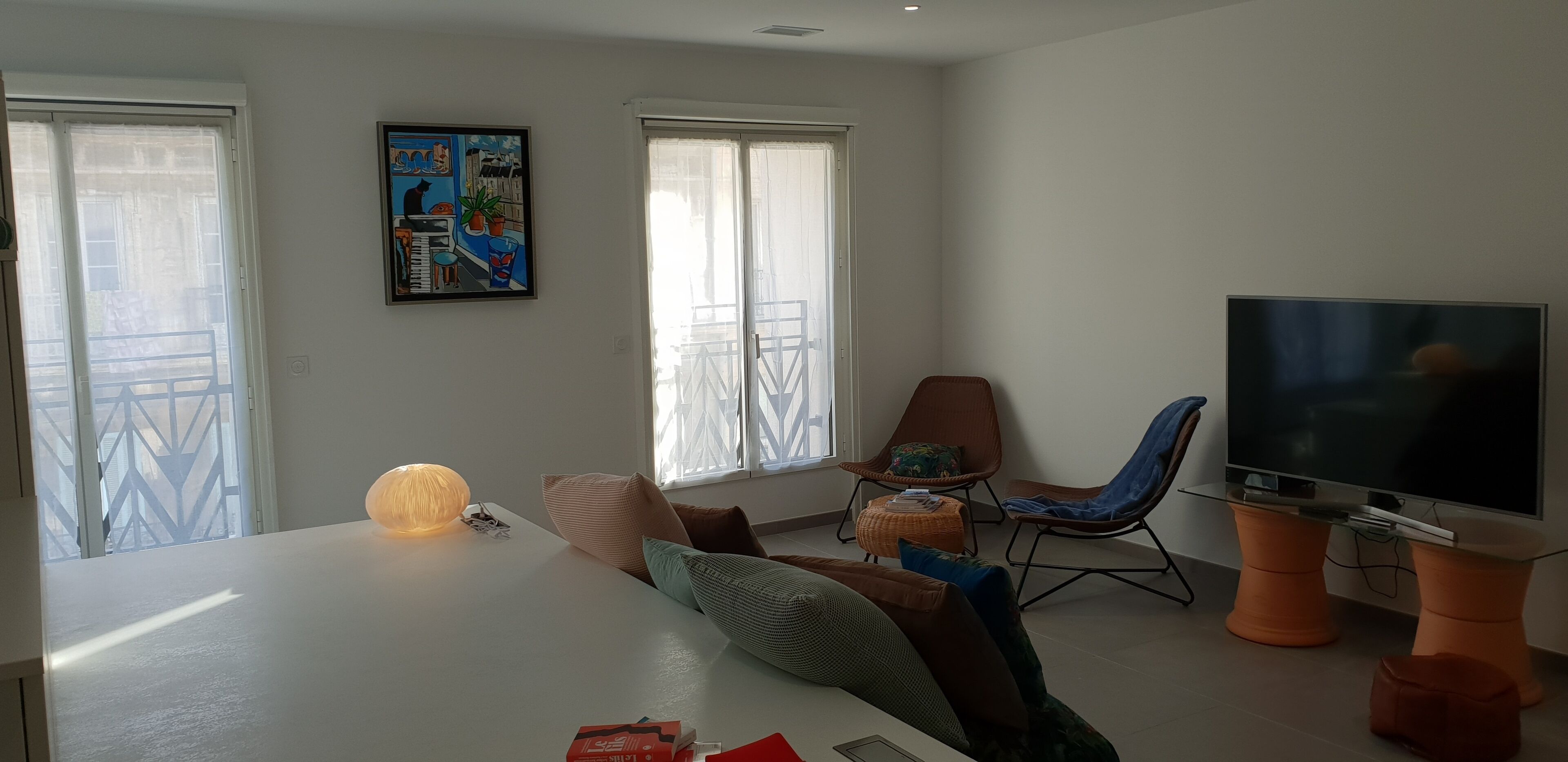 JOLIETTE, NEW STUDIO 45 m2, AIR CONDITIONING, WIFI, PARKING 