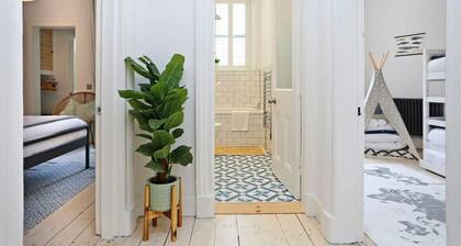 Luxury House with Patio next to North Berwick Beach