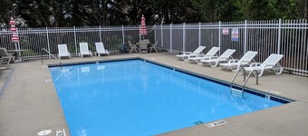 居心地の良い便利な家具付きタウンホームw /ビュー