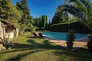Pool - Homerez - Villa in Saint-Rémy-de-Provence (Saint-Rémy-de-Provence)