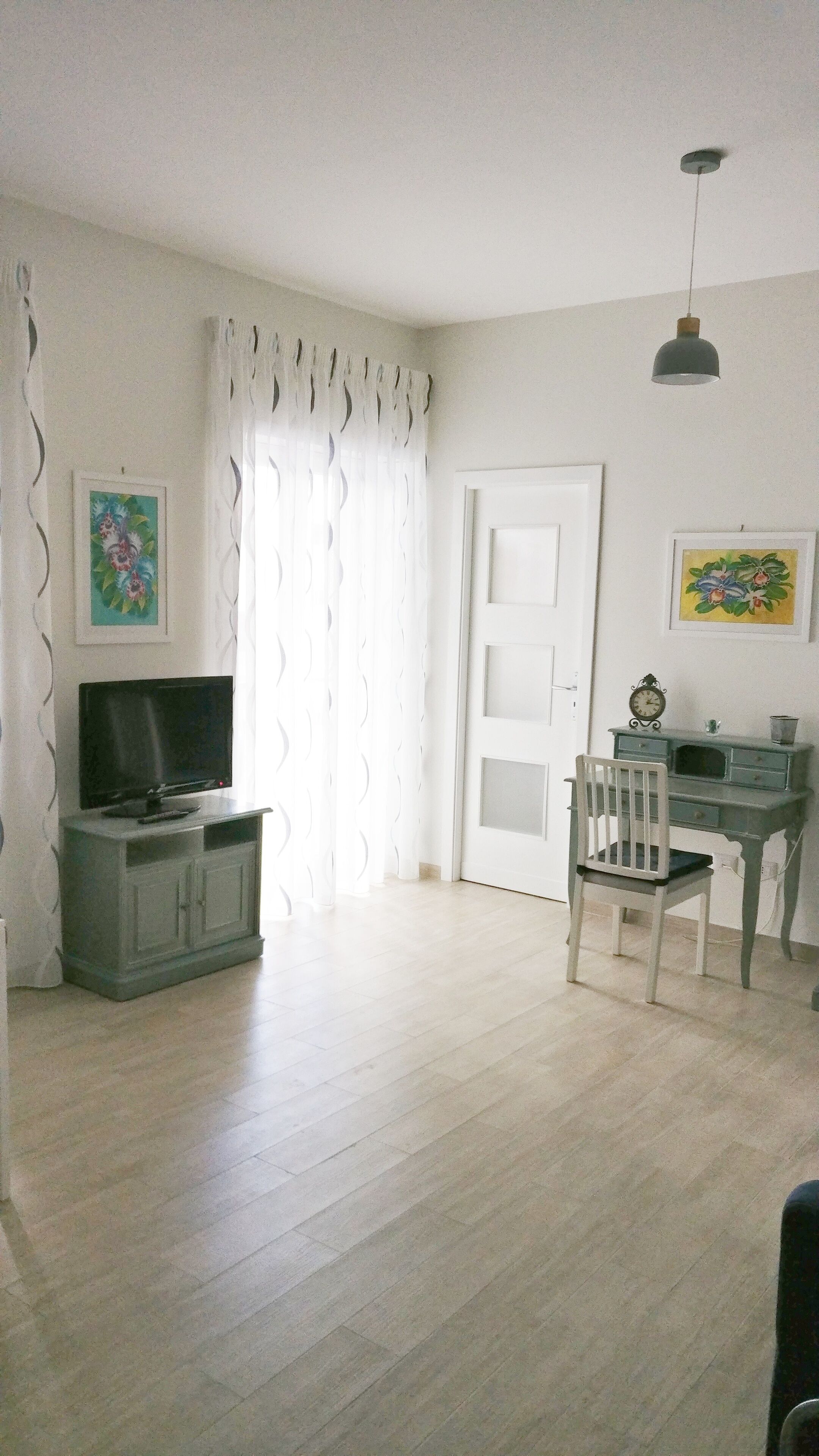 Sabu Home apartment near Metro Rione Alto     