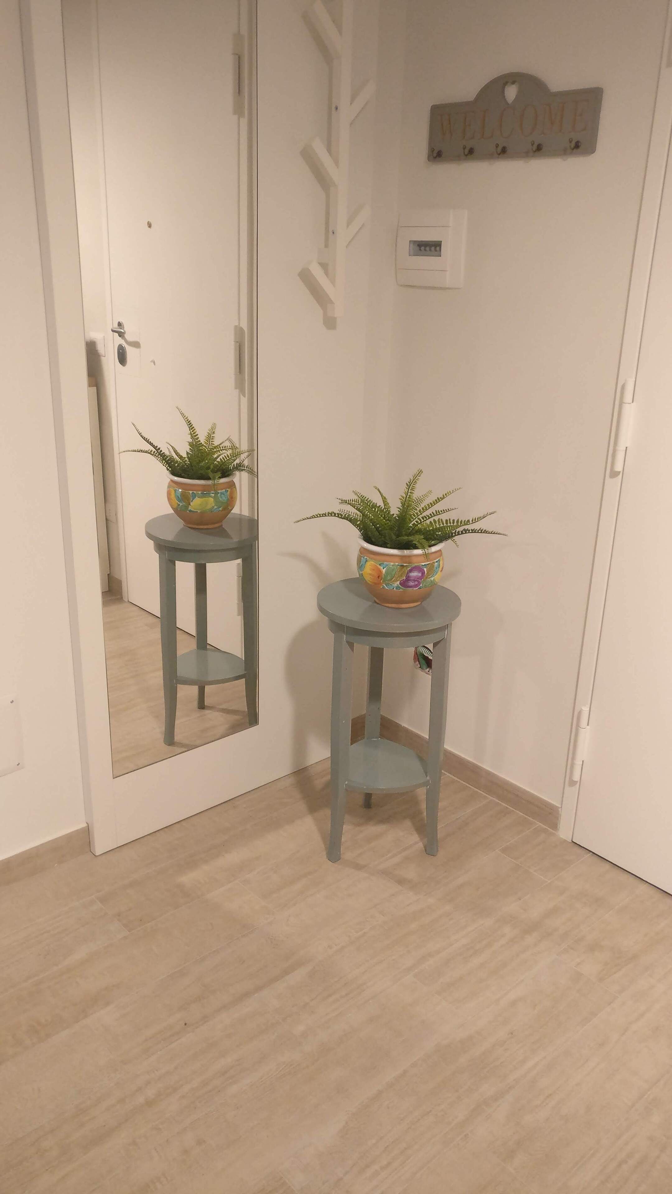 Sabu Home apartment near Metro Rione Alto     