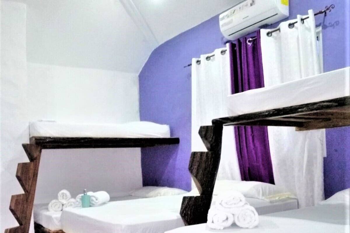 Habitación superior | Wifi gratis y ropa de cama 