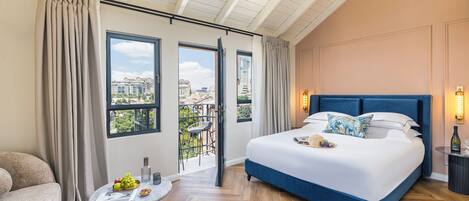 Literie de qualité supérieure, minibar, décoration personnalisée, bureau