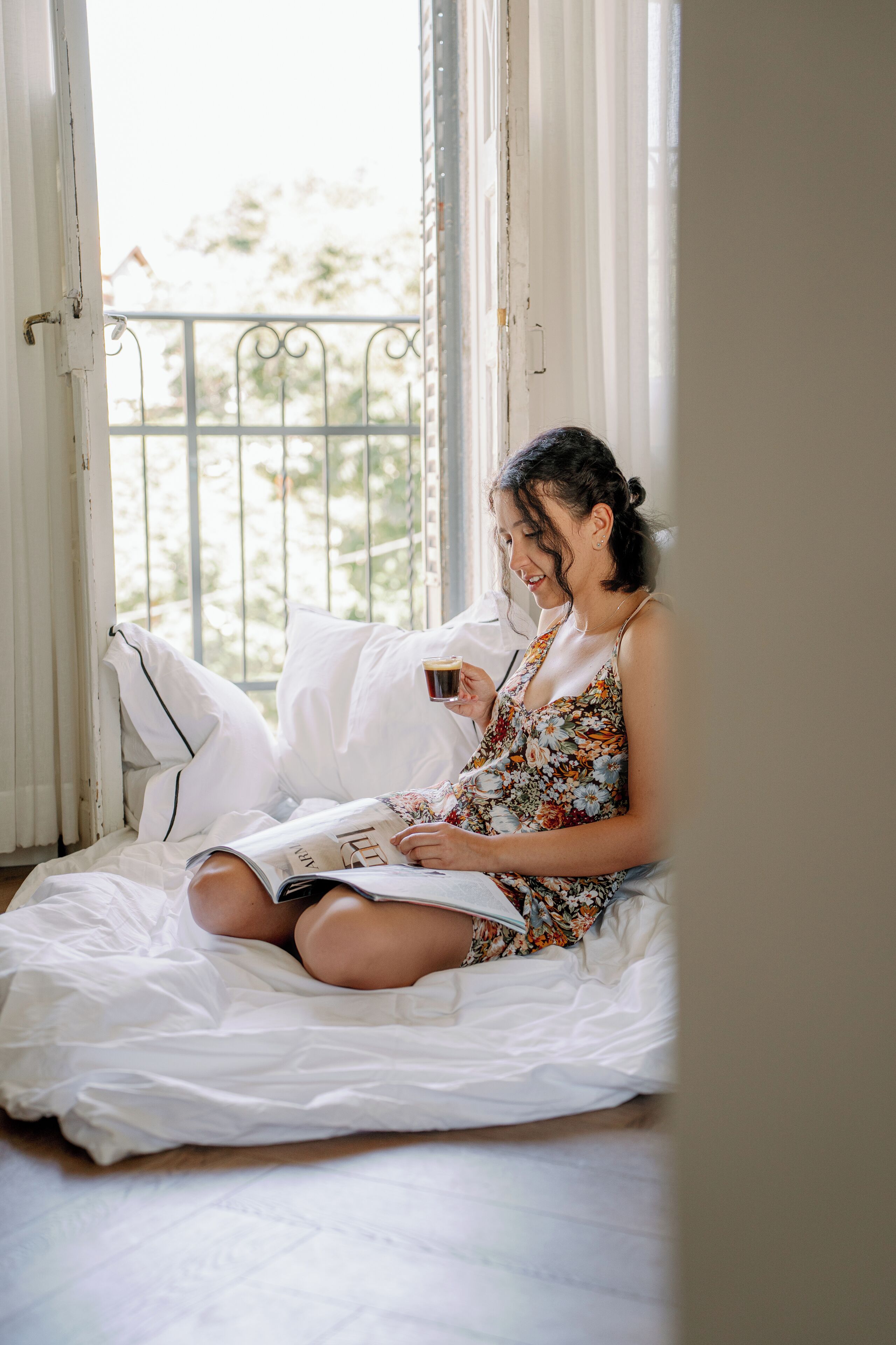 suite (king) | living area | smart tv, netflix