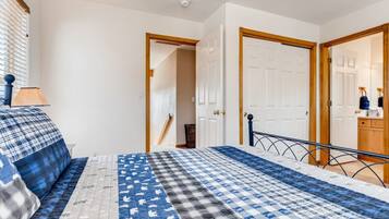 2 bedrooms, free WiFi, bed sheets