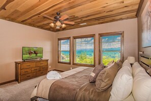 5 عدّة غرف نوم ومكواة/لوح كي وواي فاي مجانًا وملاءات أسرّة