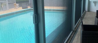 Nuova casa vacanze "Villa Florida con accesso al Golfo e area piscina a sud"