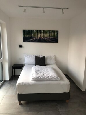 Free WiFi, bed sheets - Kruft-apps (Kruft)