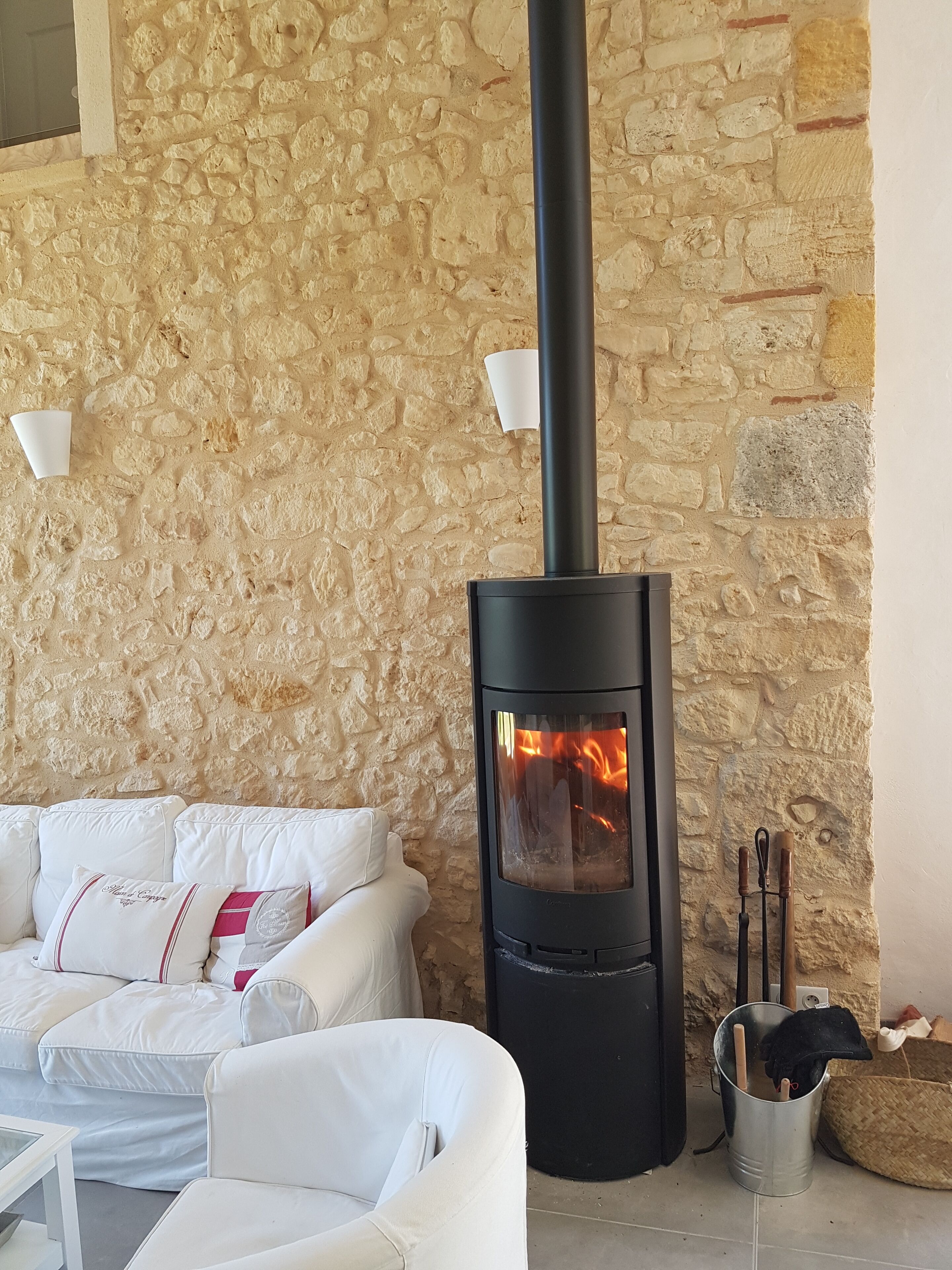 Jolie Maison Périgourdine Pour 2 à 6 Personnes - Lalinde