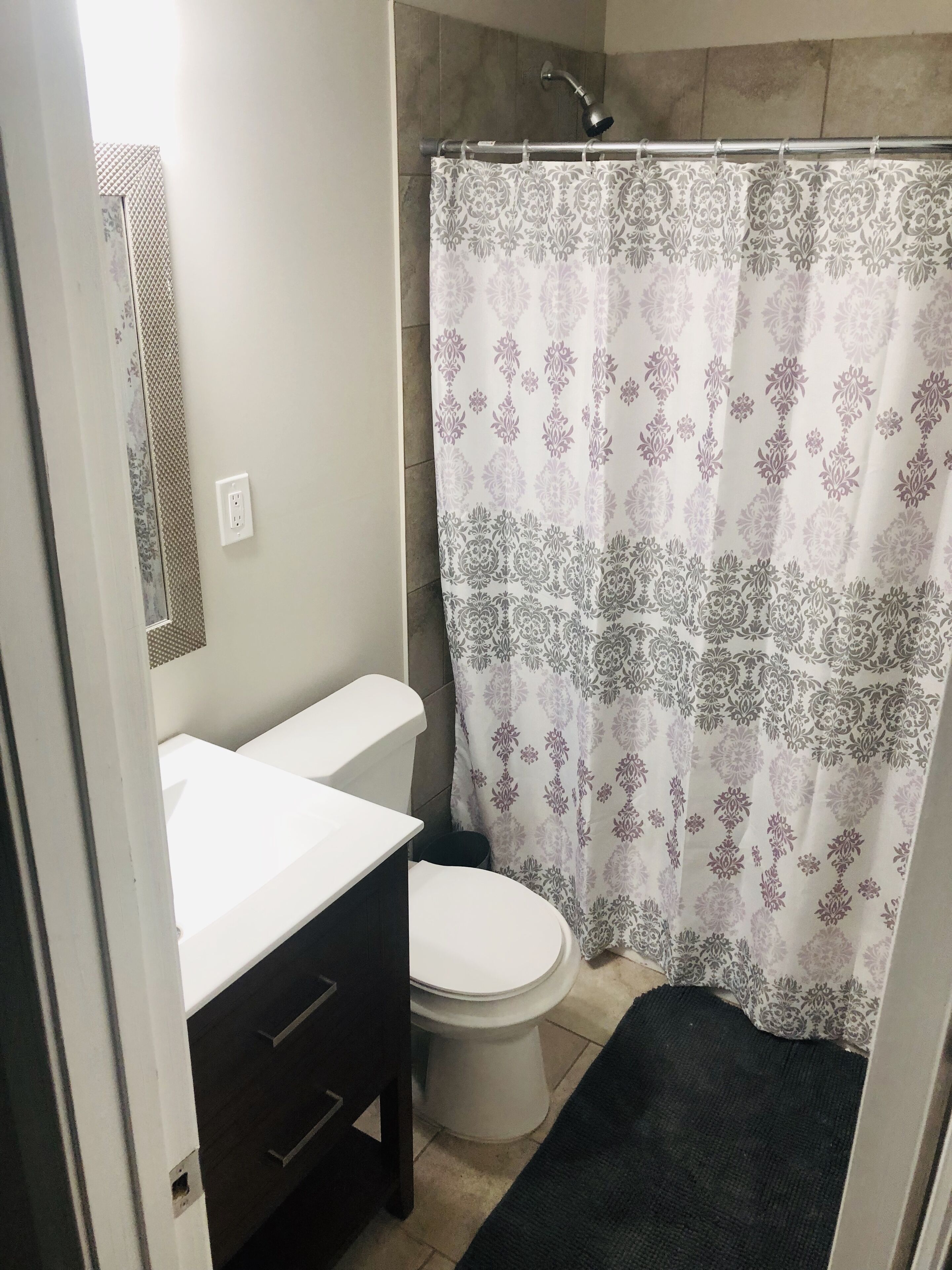 Cozy Belk Road Bungalow, Cleaning Fee included in rate!