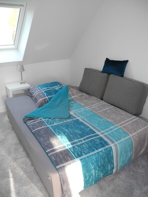 2 Schlafzimmer, Zimmersafe, Bügeleisen/Bügelbrett, kostenloses WLAN