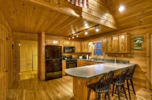 Fridge, microwave, oven, stovetop - Serendipity- Pet Friendly | Magnificent Views | Screened Porch | Morganton (Morganton)