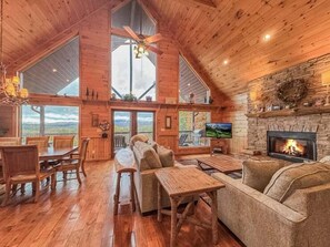 TV, fireplace, DVD player - Panoramic Grace- Screened Porch | Game Room | Outdoor Fun (Blue Ridge)