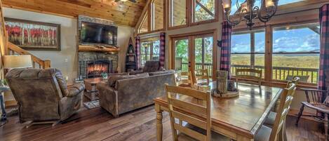 TV, peis, videospill og DVD-spiller