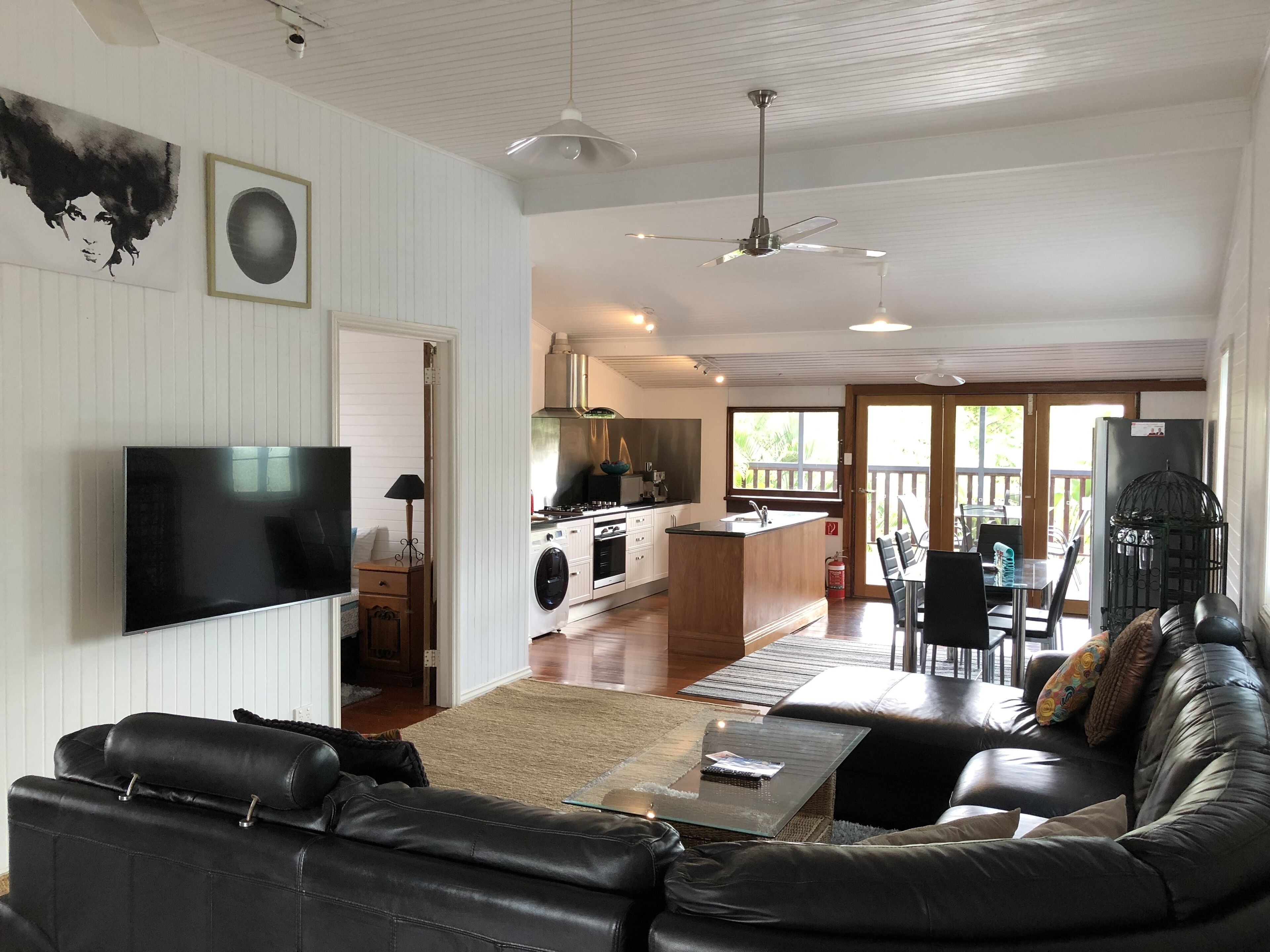 All The Vues Tropical Oasis ideal for workgroup 6 friends and extended families — image 18