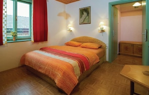 4 habitaciones, wifi gratis y ropa de cama 
