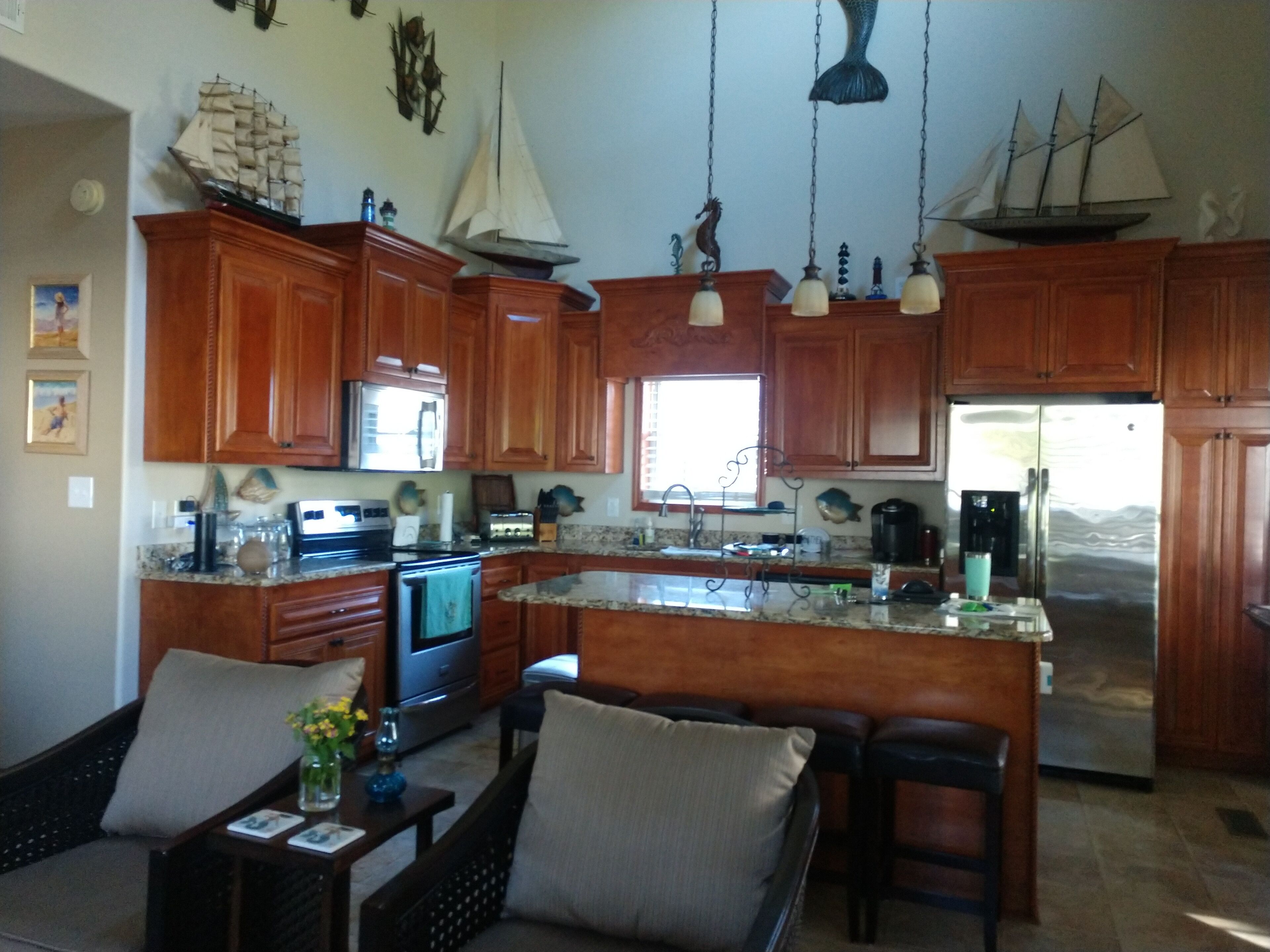 Luxury at the beach! Enjoy your vacation in our luxurious home at the beach.