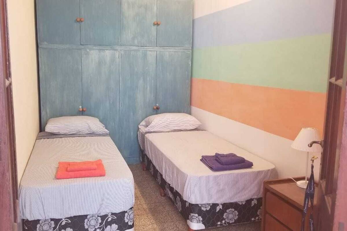 Double Room, Shared Bathroom | Free WiFi