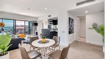 Deluxe Apartment | Living area