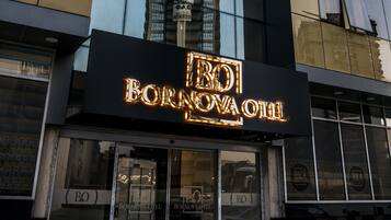 Fachada de la propiedad