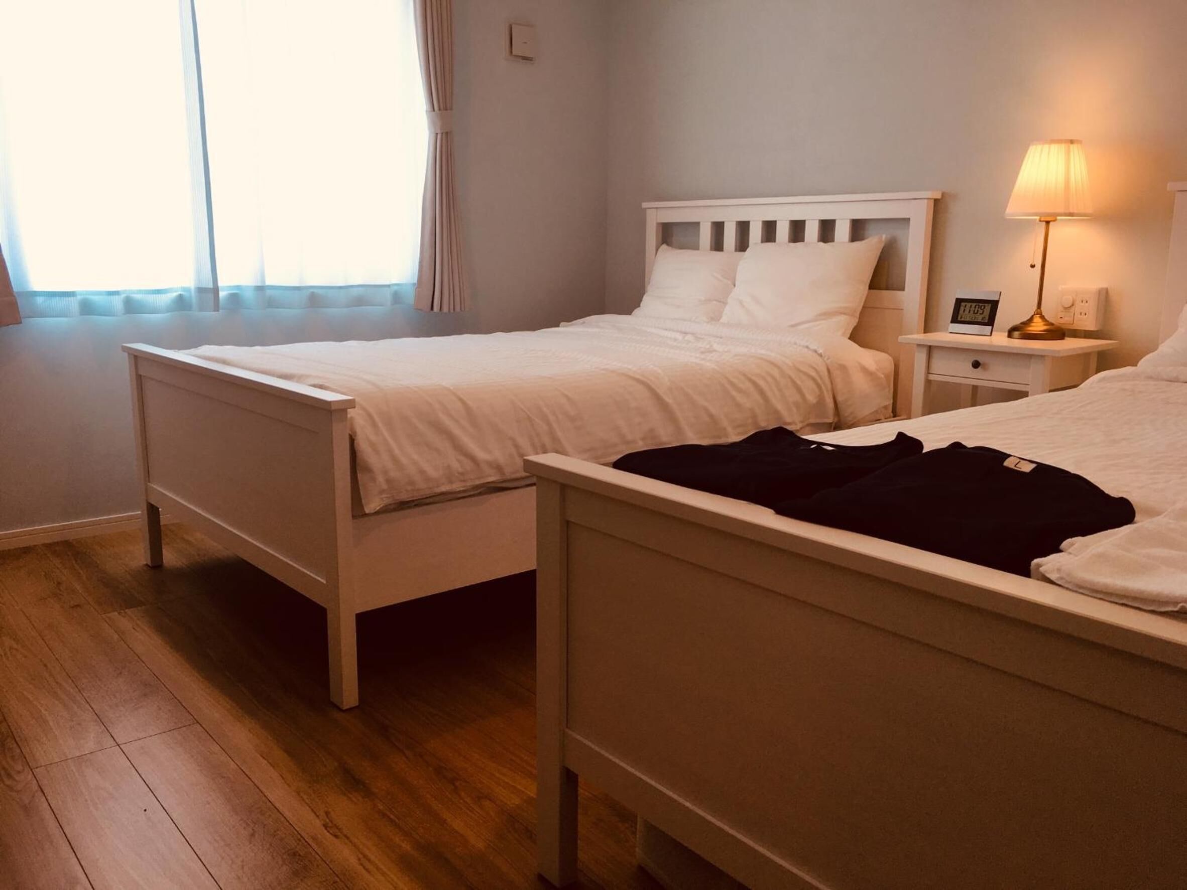 in-room safe, desk, free wifi, bed sheets