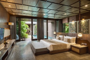 Luxury Villa, 1 Bedroom, Private Pool | Premium bedding, pillowtop beds, free minibar, desk