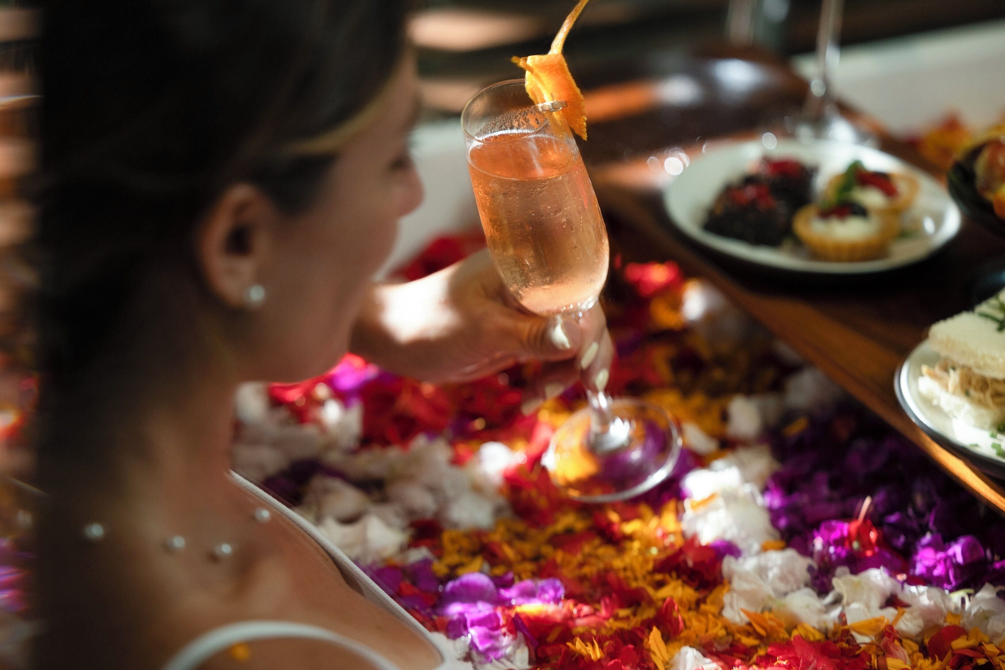 couples treatment room(s), hot tub, body treatments, aromatherapy