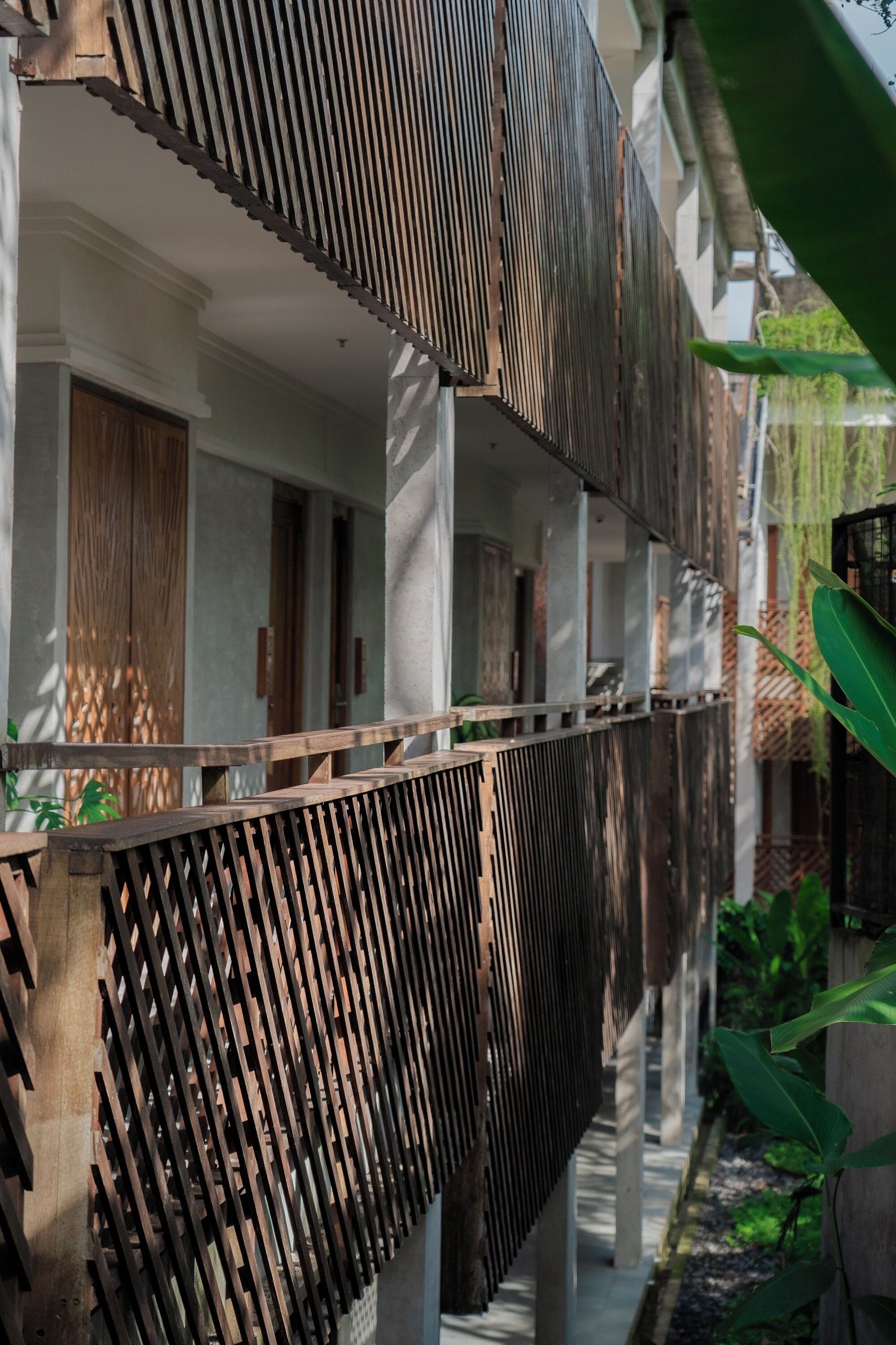 outdoor banquet area